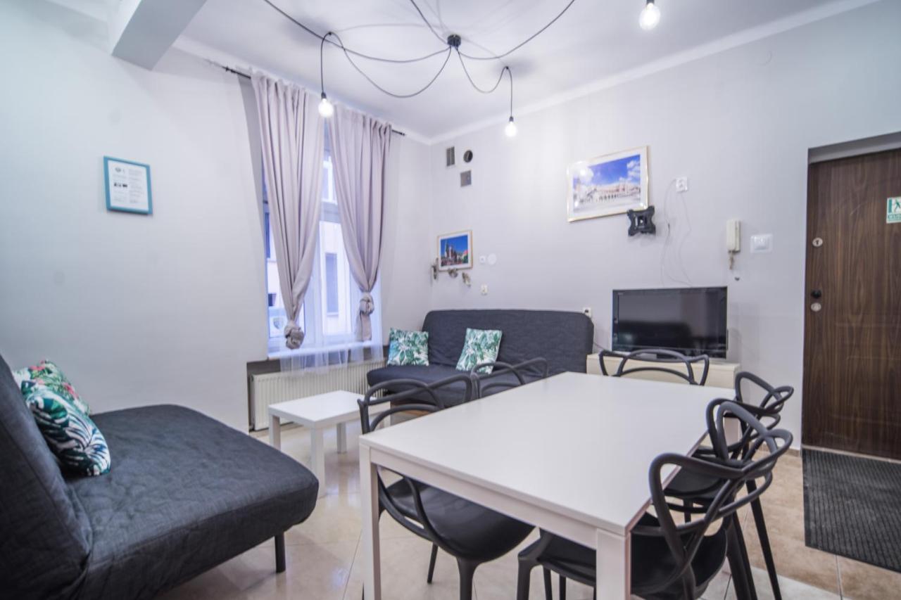Apartamenty Amber Krakow Luaran gambar